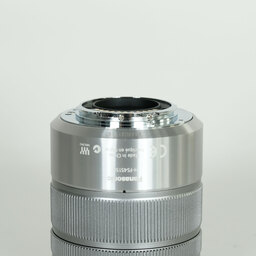 Panasonic LUMIX G VARIO 45-150mm / F4.0-5.6 ASPH. / MEGA O.I.S.