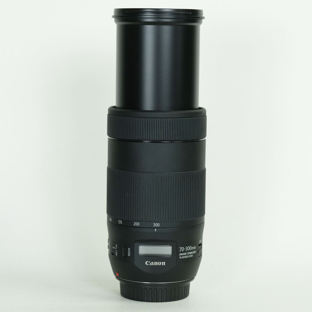 Canon EF70-300mm F4-5.6 IS II USM Canon EF70-300mm F4-5.6 IS II USM