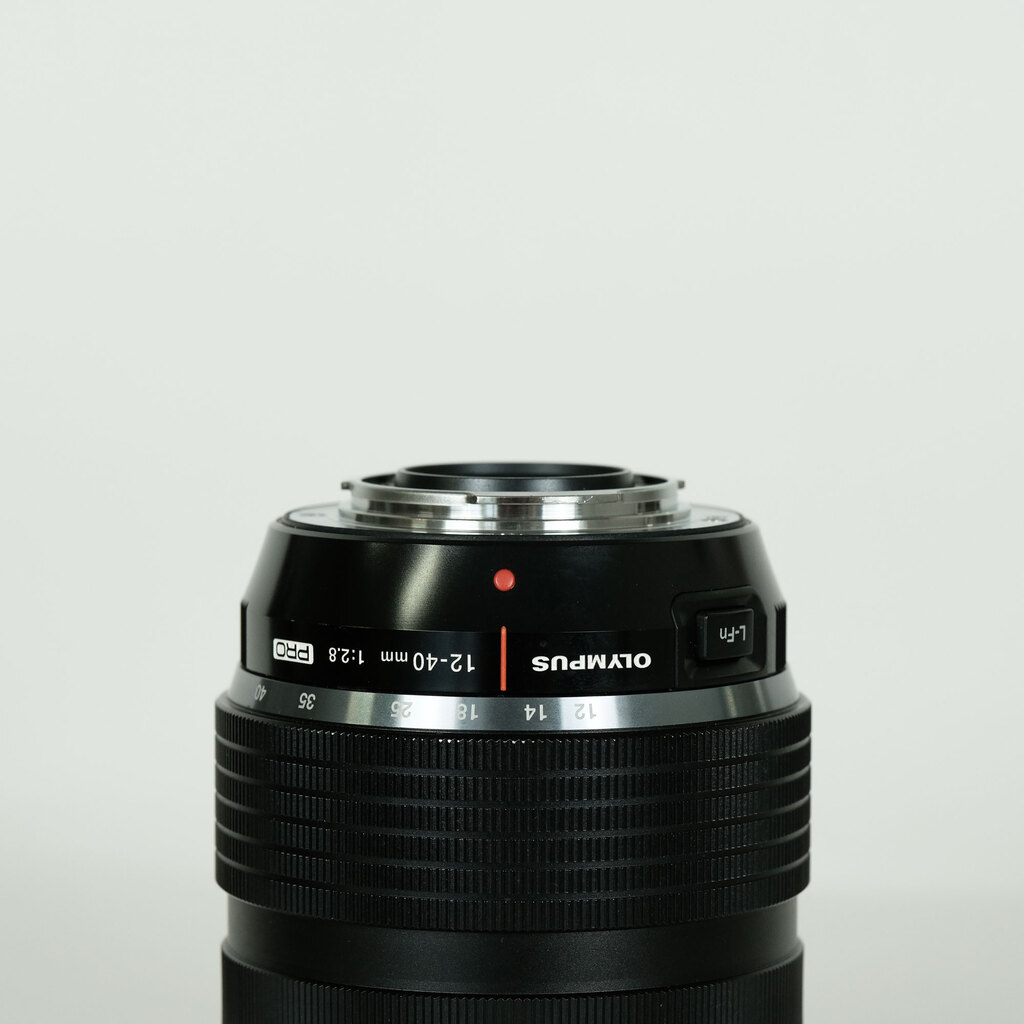 OLYMPUS M.ZUIKO DIGITAL ED 12-40mm F2.8 PRO