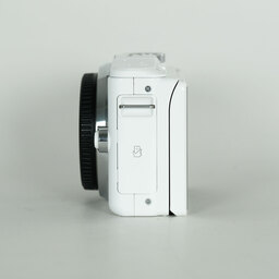 Panasonic LUMIX DMC-GF6-W ボディ ホワイト