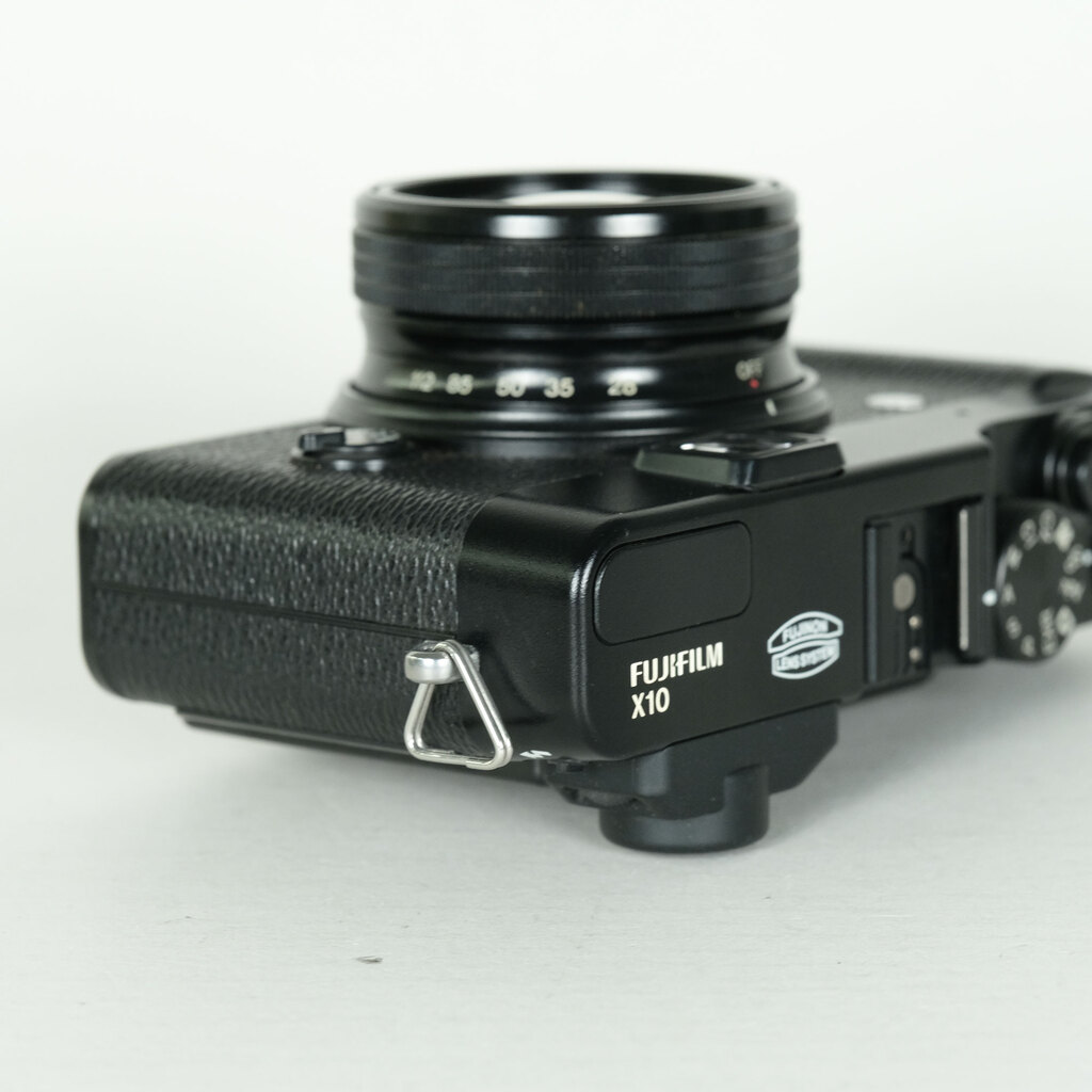 FUJIFILM X10 ブラックの出品 | ONE SCENE（ワンシーン）