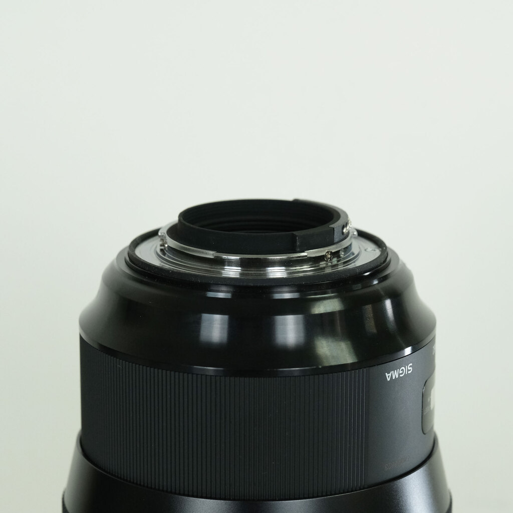 SIGMA 135mm F1.8 DG HSM｜Art [ニコンF用]