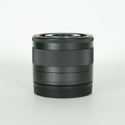 Canon EF-M28mm F3.5 マクロ IS STM