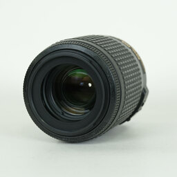 Nikon AF-S DX VR Zoom-Nikkor 55-200mm F4-5.6G IF-ED Nikon AF-S DX VR Zoom-Nikkor 55-200mm F4-5.6G IF-ED