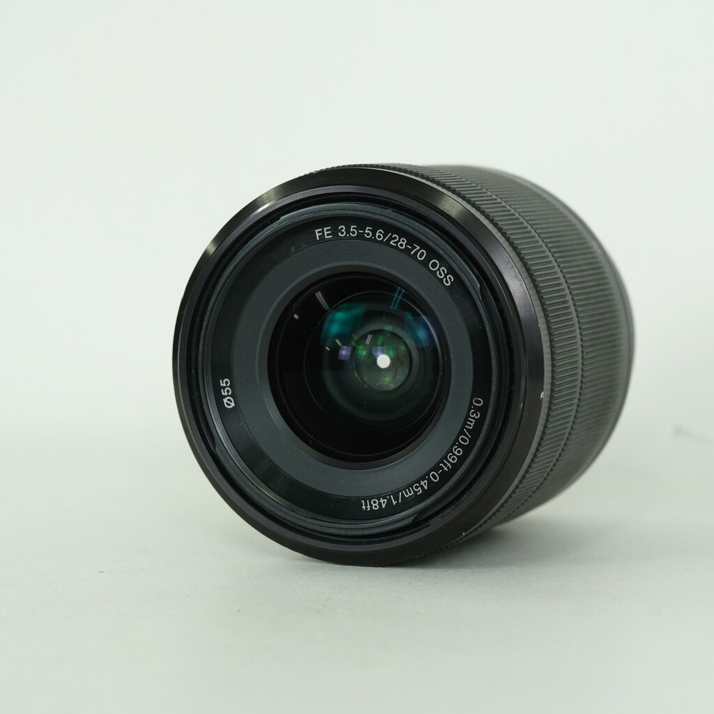 SONY FE 28-70mm F3.5-5.6 OSS SEL2870