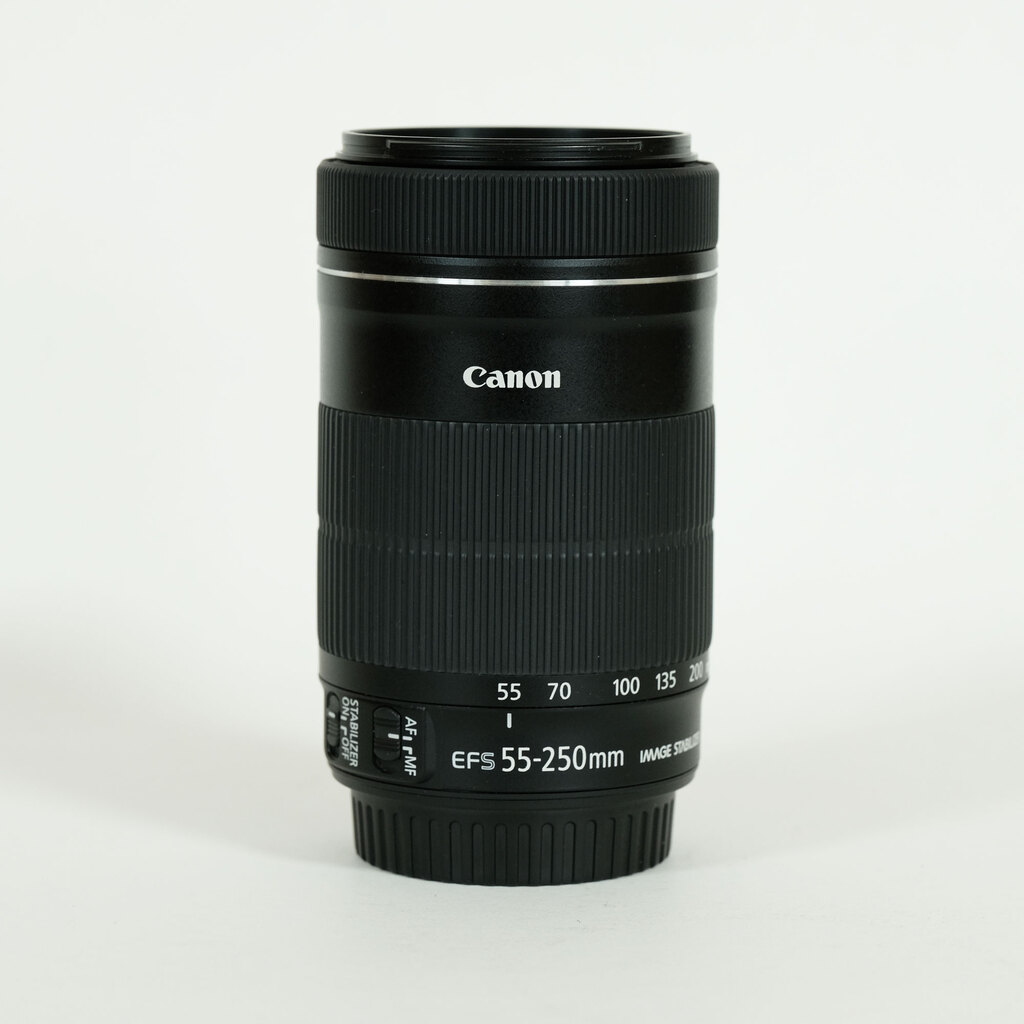 Canon EF-S55-250mm F4-5.6 IS STMの出品 | ONE SCENE（ワンシーン）