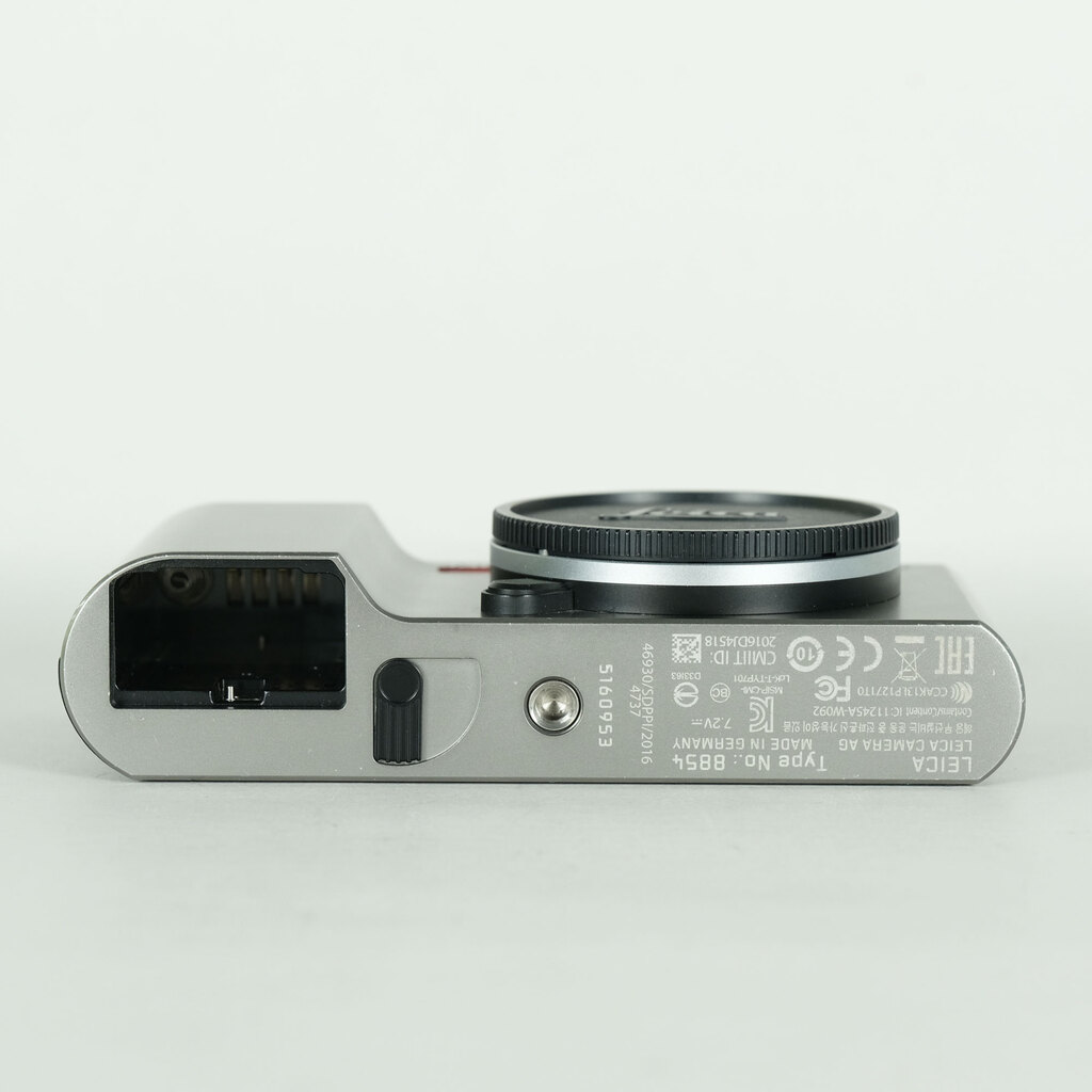 LEICA TL ボディ チタン [18112]の出品 | ONE SCENE（ワンシーン）