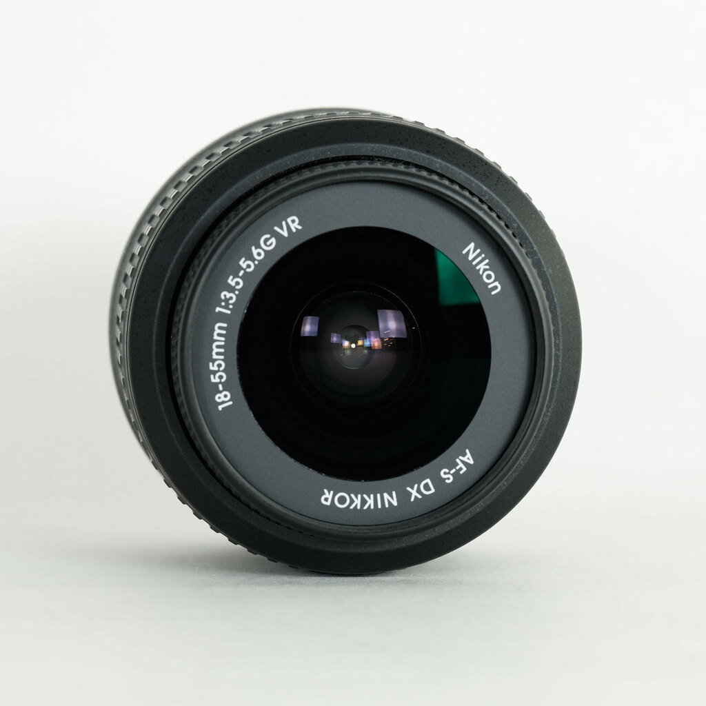 Nikon AF-S DX NIKKOR 18-55mm F3.5-5.6 G VR