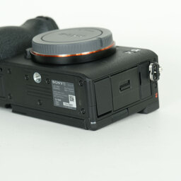 SONY α7C II(ILCE-7CM2) SONY α7C II(ILCE-7CM2)