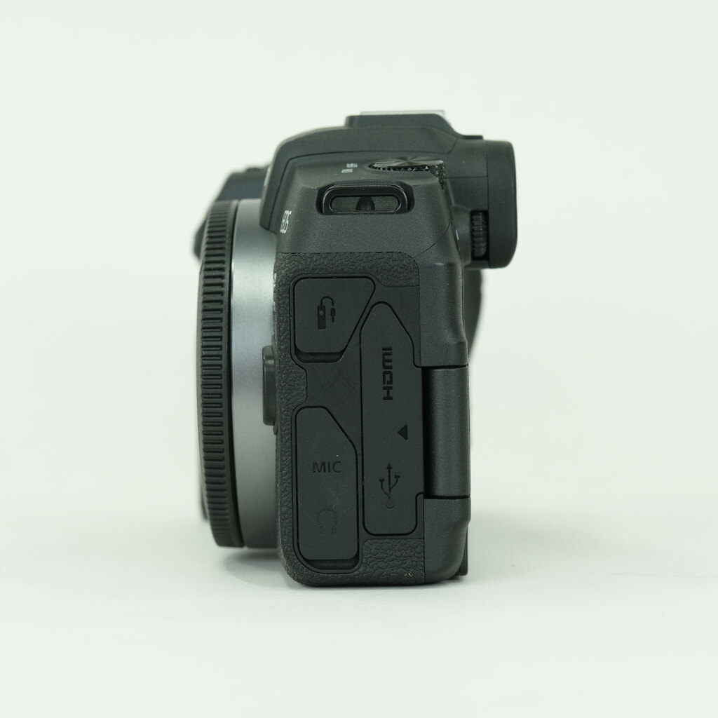Canon EOS RP Canon EOS RP
