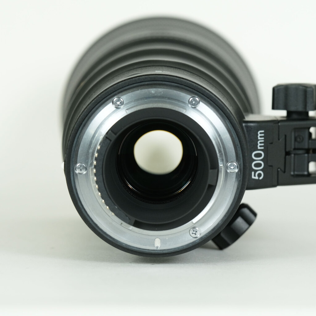 Nikon AF-S NIKKOR 500mm f/5.6E PF ED VR