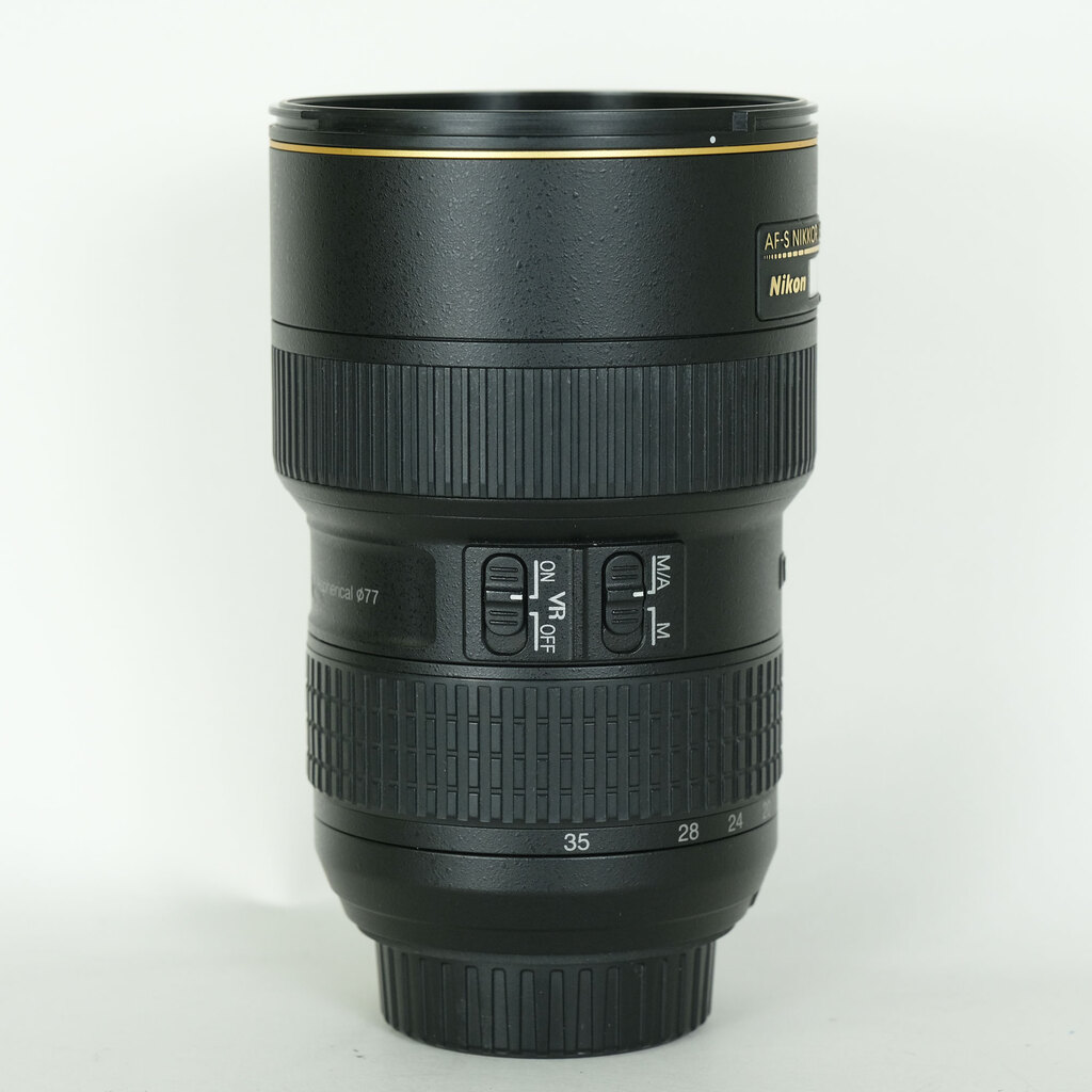 Nikon AF-S NIKKOR 16-35mm F4 G ED VR