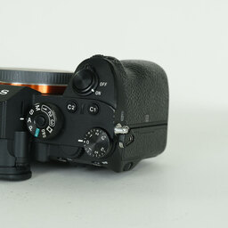 SONY α7R III(ILCE-7RM3) SONY α7R III(ILCE-7RM3)