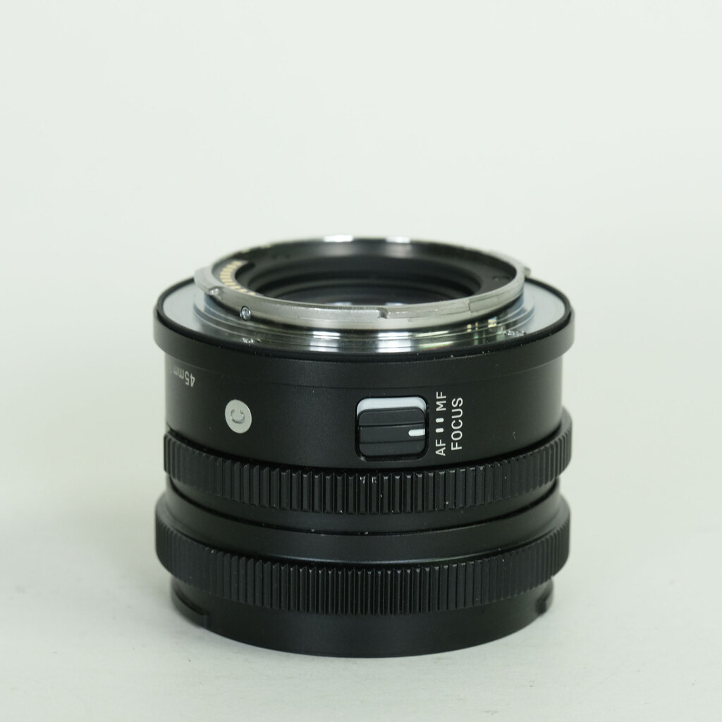 SIGMA 45mm F2.8 DG DN｜Contemporary [ライカL用]