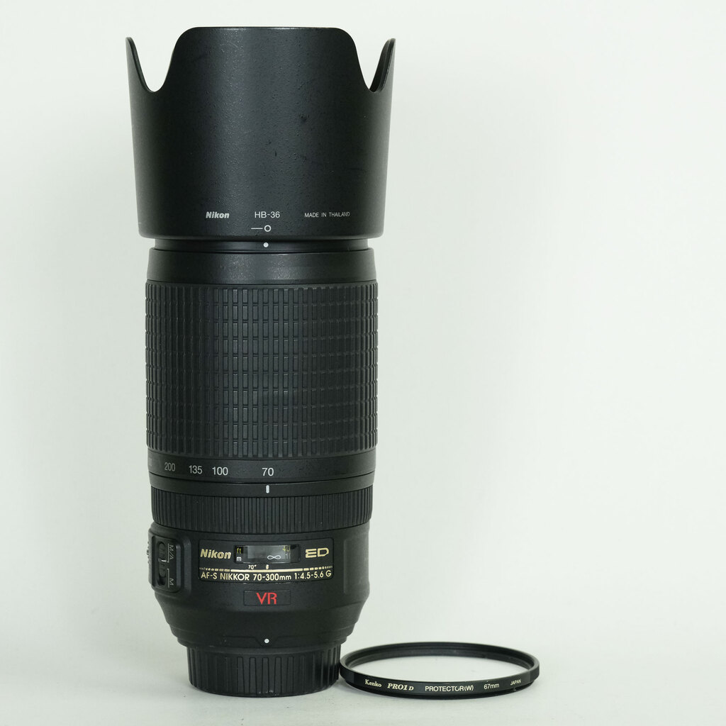 Nikon AF-S VR Zoom-Nikkor 70-300mm F4.5-5.6G IF-ED