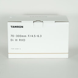 TAMRON 70-300mm F/4.5-6.3 Di III RXD (Model A047) [ソニーE用]