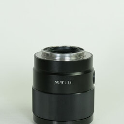 SONY FE 35mm F1.8 SEL35F18F SONY FE 35mm F1.8 SEL35F18F