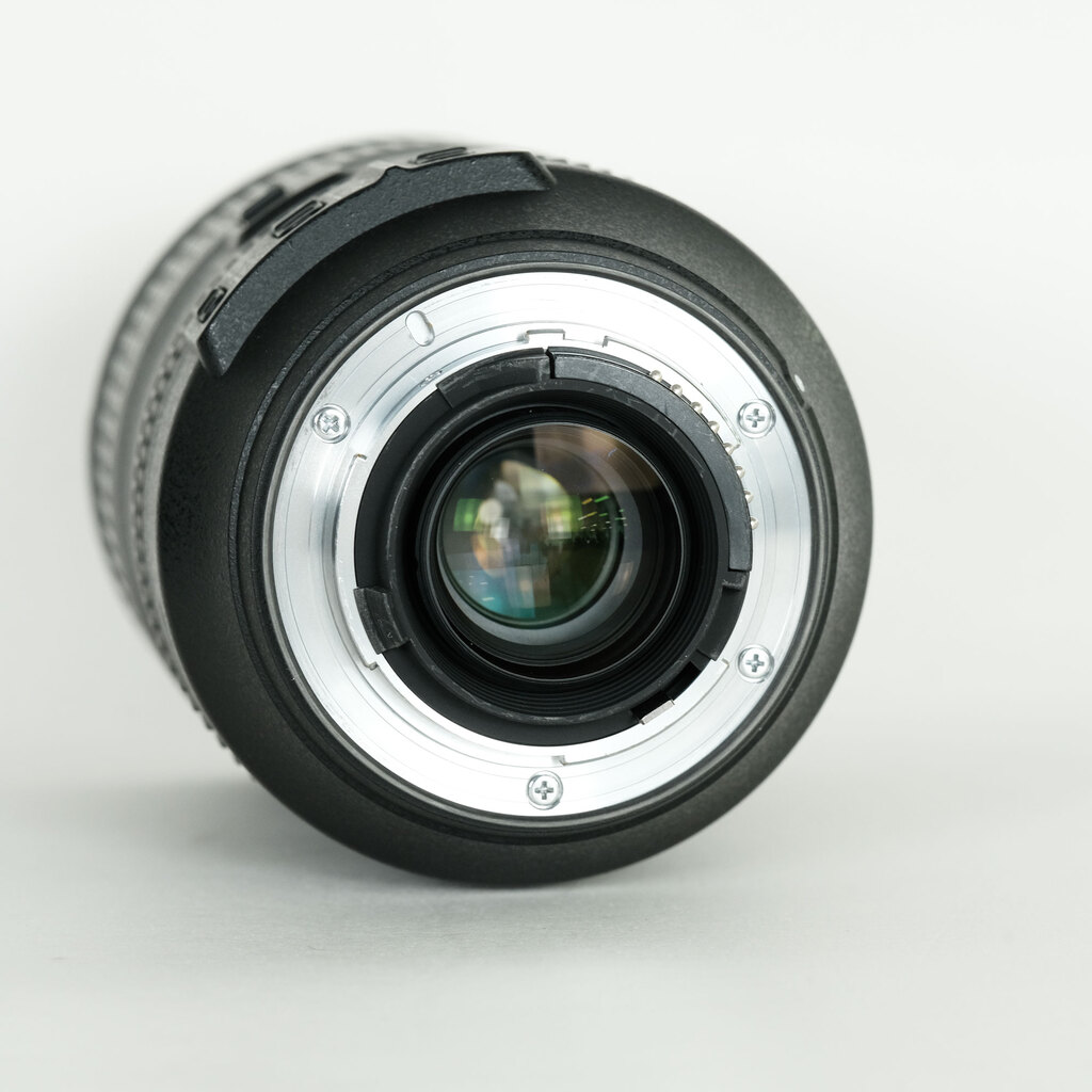 Nikon AF-S NIKKOR 28-300mm f/3.5-5.6G ED VR