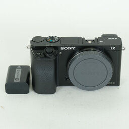 SONY α6000（ILCE-6000）