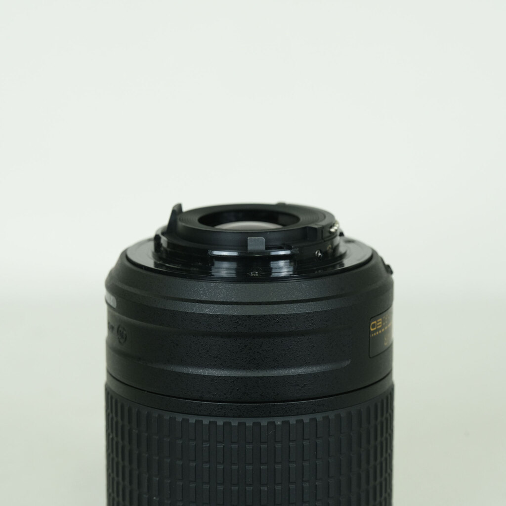 Nikon AF-S DX NIKKOR 55-200mm F4-5.6G ED VR II Nikon AF-S DX NIKKOR 55-200mm F4-5.6G ED VR II