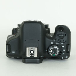 Canon EOS Kiss X8i