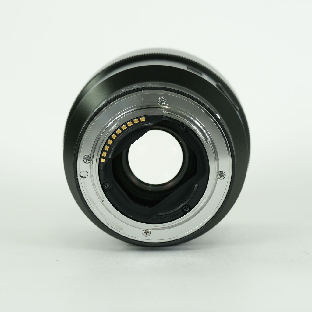 SONY FE 85mm F1.8 SEL85F18