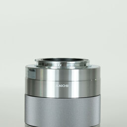 SONY E 50mm F1.8 OSS SEL50F18