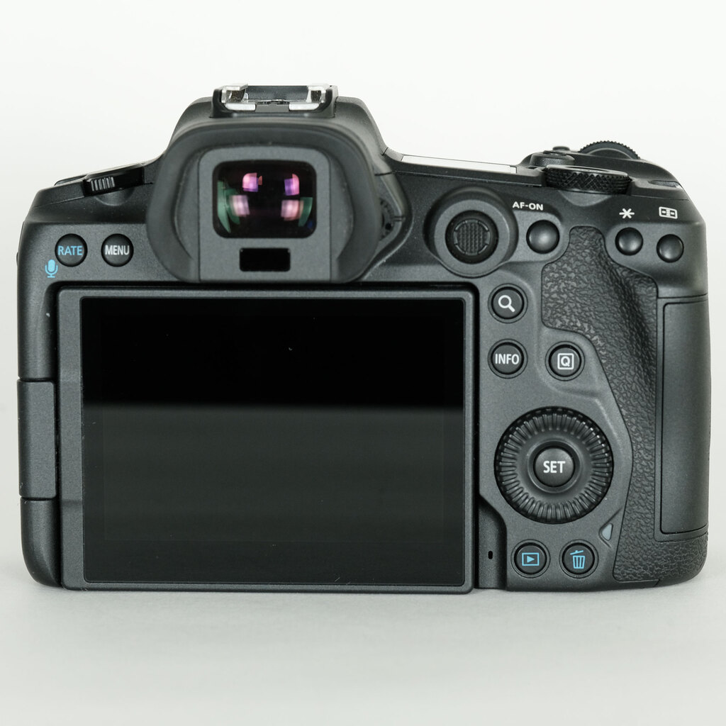 Canon EOS R5 Canon EOS R5