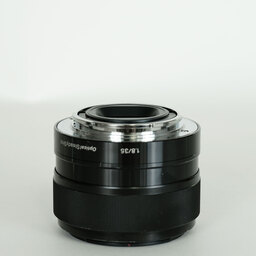 SONY E 35mm F1.8 OSS SEL35F18