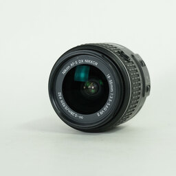 Nikon AF-S DX NIKKOR 18-55mm f3.5-5.6G VR II