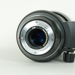 OLYMPUS M.ZUIKO DIGITAL ED 300mm F4.0 IS PRO OLYMPUS M.ZUIKO DIGITAL ED 300mm F4.0 IS PRO