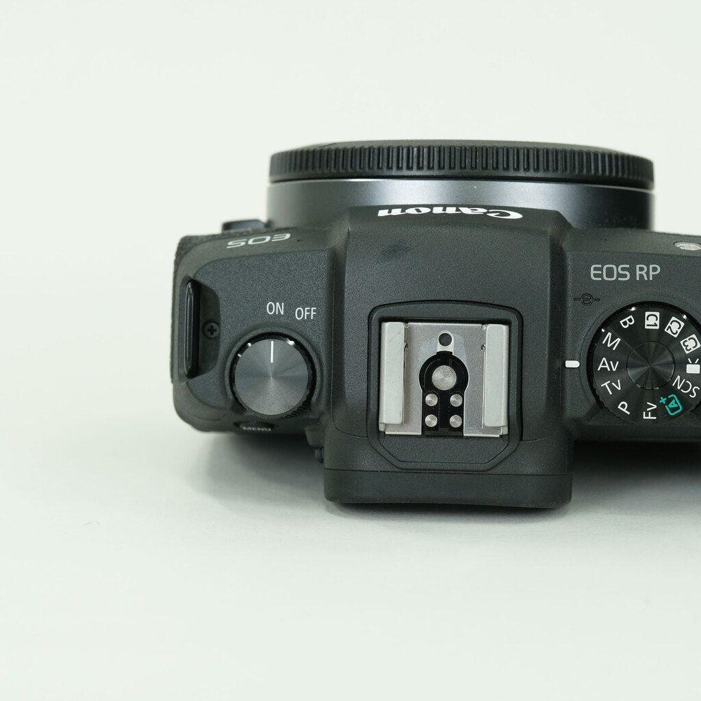 Canon EOS RP Canon EOS RP