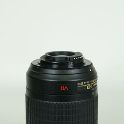 Nikon AF-S DX VR Zoom-Nikkor 55-200mm F4-5.6G IF-ED Nikon AF-S DX VR Zoom-Nikkor 55-200mm F4-5.6G IF-ED