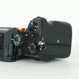 SONY α7 III(ILCE-7M3) SONY α7 III(ILCE-7M3)