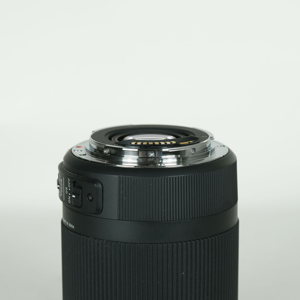 SIGMA 18-300mm F3.5-6.3 DC MACRO OS HSM｜Contemporary [キヤノンEF用]