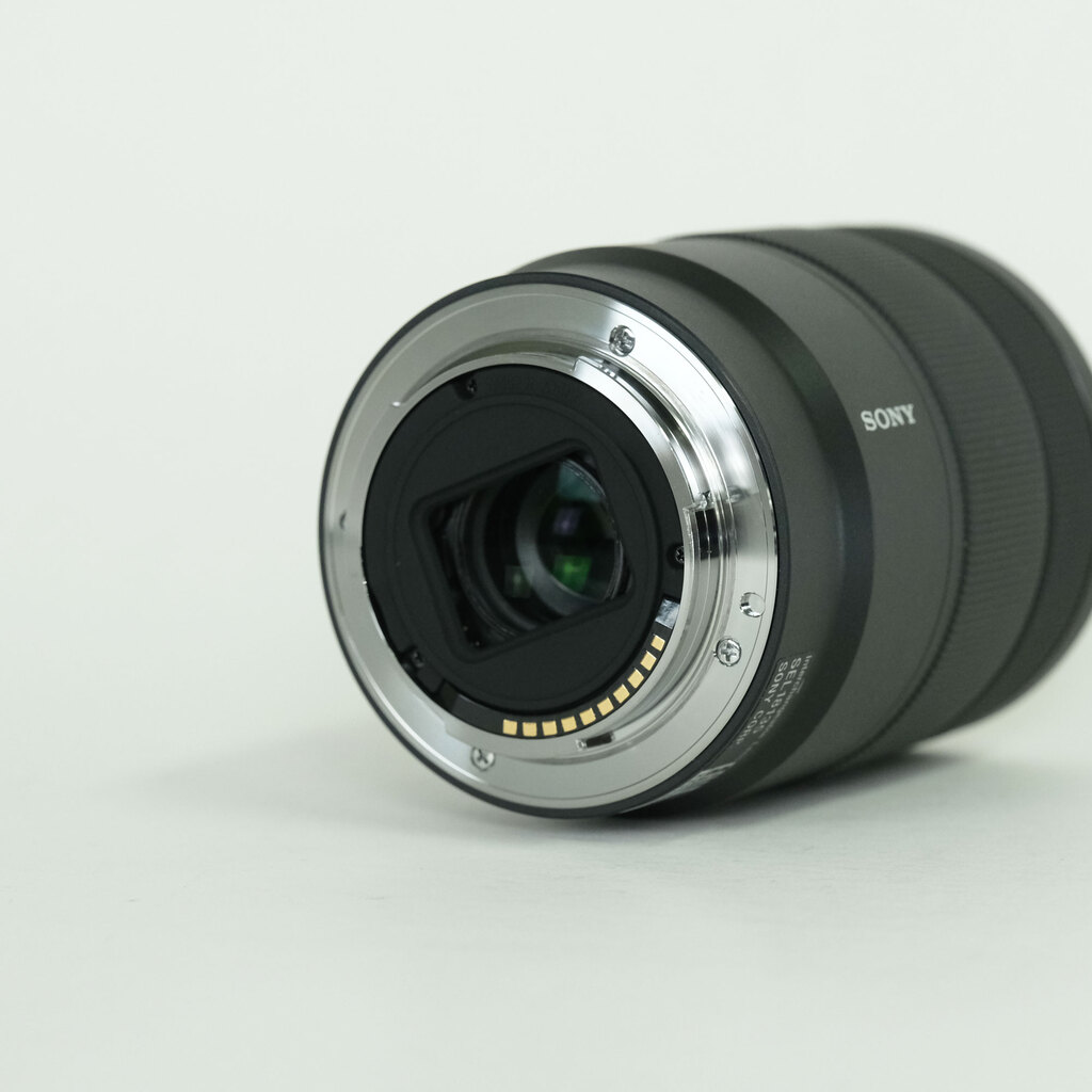 SONY E 18-135mm F3.5-5.6 OSS SEL18135