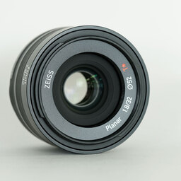 Carl Zeiss Touit 1.8/32 [フジフイルムX用]