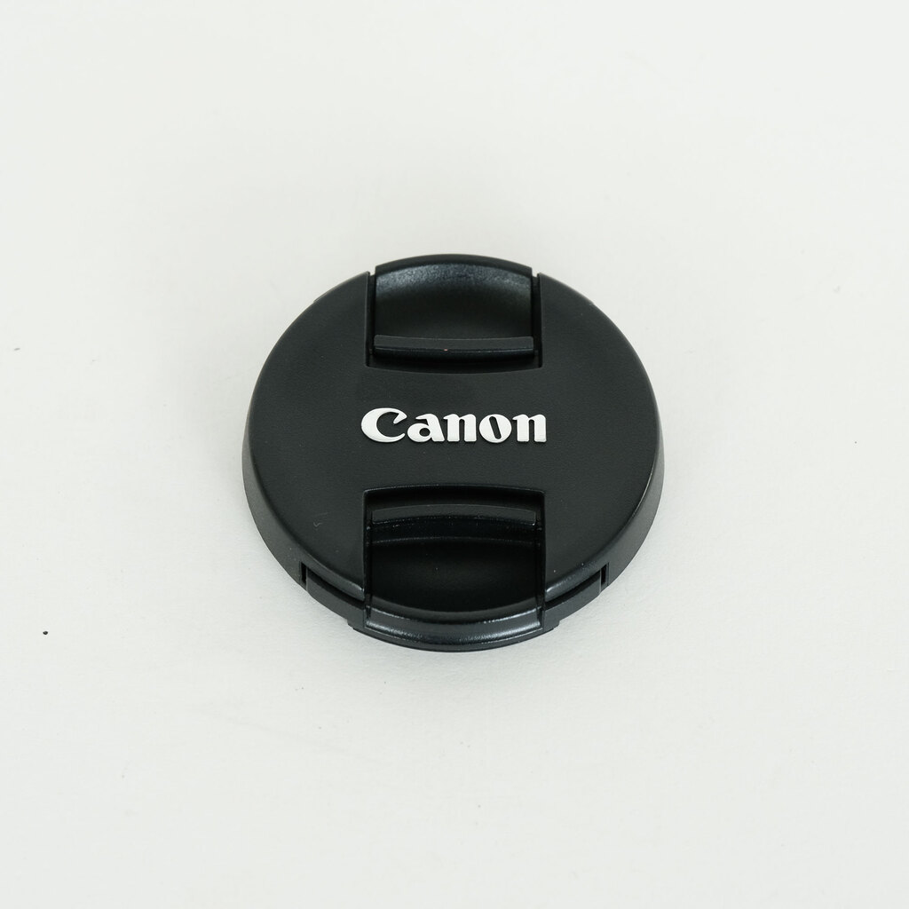 Canon EF40mm F2.8 STM ホワイト Canon EF40mm F2.8 STM ホワイト