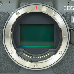 Canon EOS R Canon EOS R