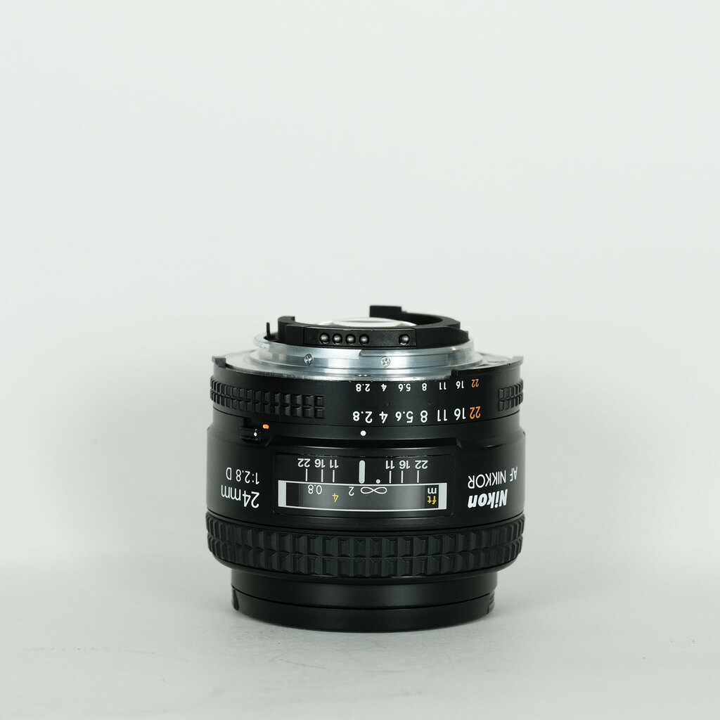 Nikon Ai AF Nikkor 24mm F2.8D