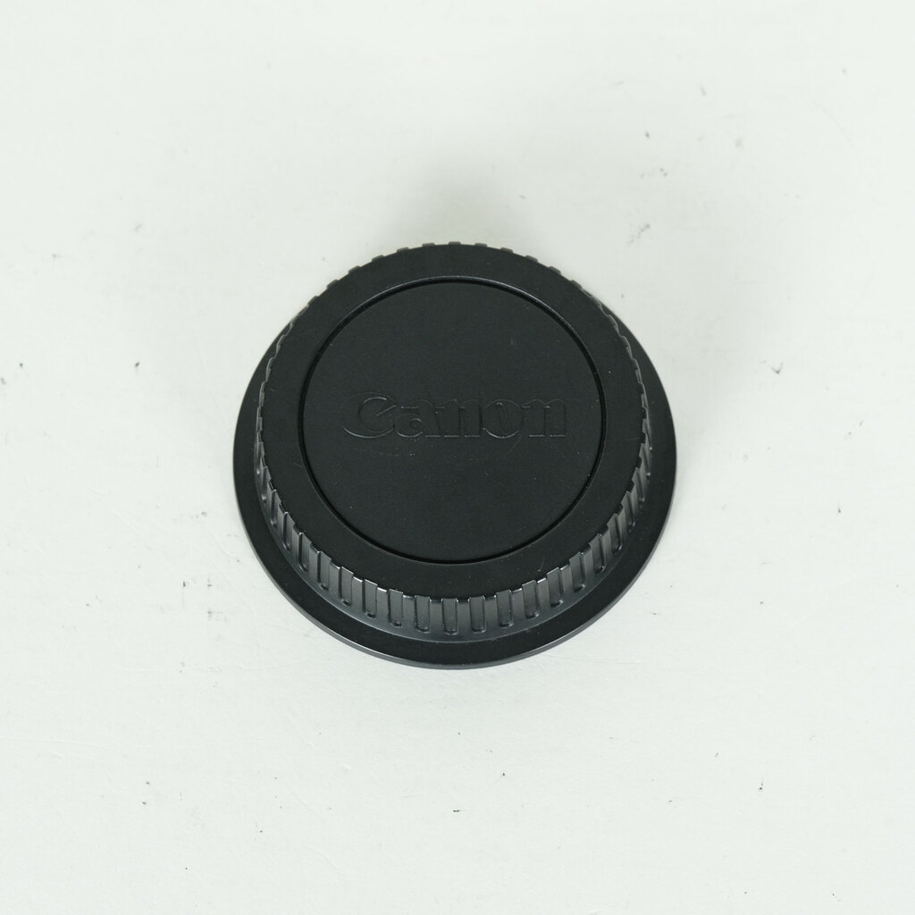 Canon EF50mm F1.4 USMの出品 | ONE SCENE（ワンシーン）
