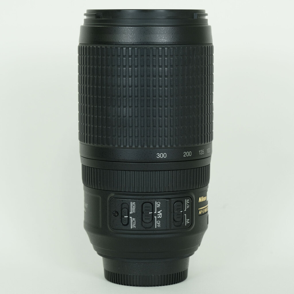 Nikon AF-S VR Zoom-Nikkor 70-300mm F4.5-5.6G IF-ED