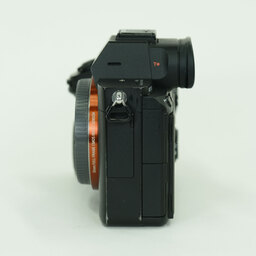 SONY α7 III(ILCE-7M3) SONY α7 III(ILCE-7M3)