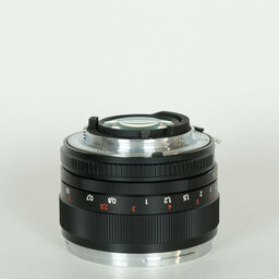 Carl Zeiss Planar T* 50mm F1.4 ZF [ニコンF用]