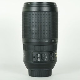 Nikon AF-S VR Zoom-Nikkor 70-300mm F4.5-5.6G IF-ED