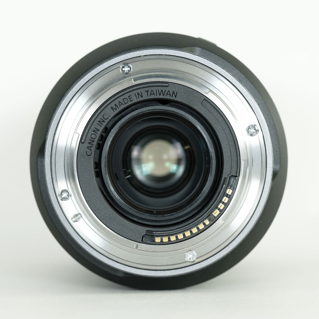 Canon RF24-240mm F4-6.3 IS USM
