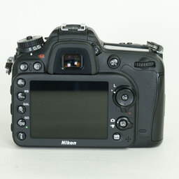 Nikon D7100