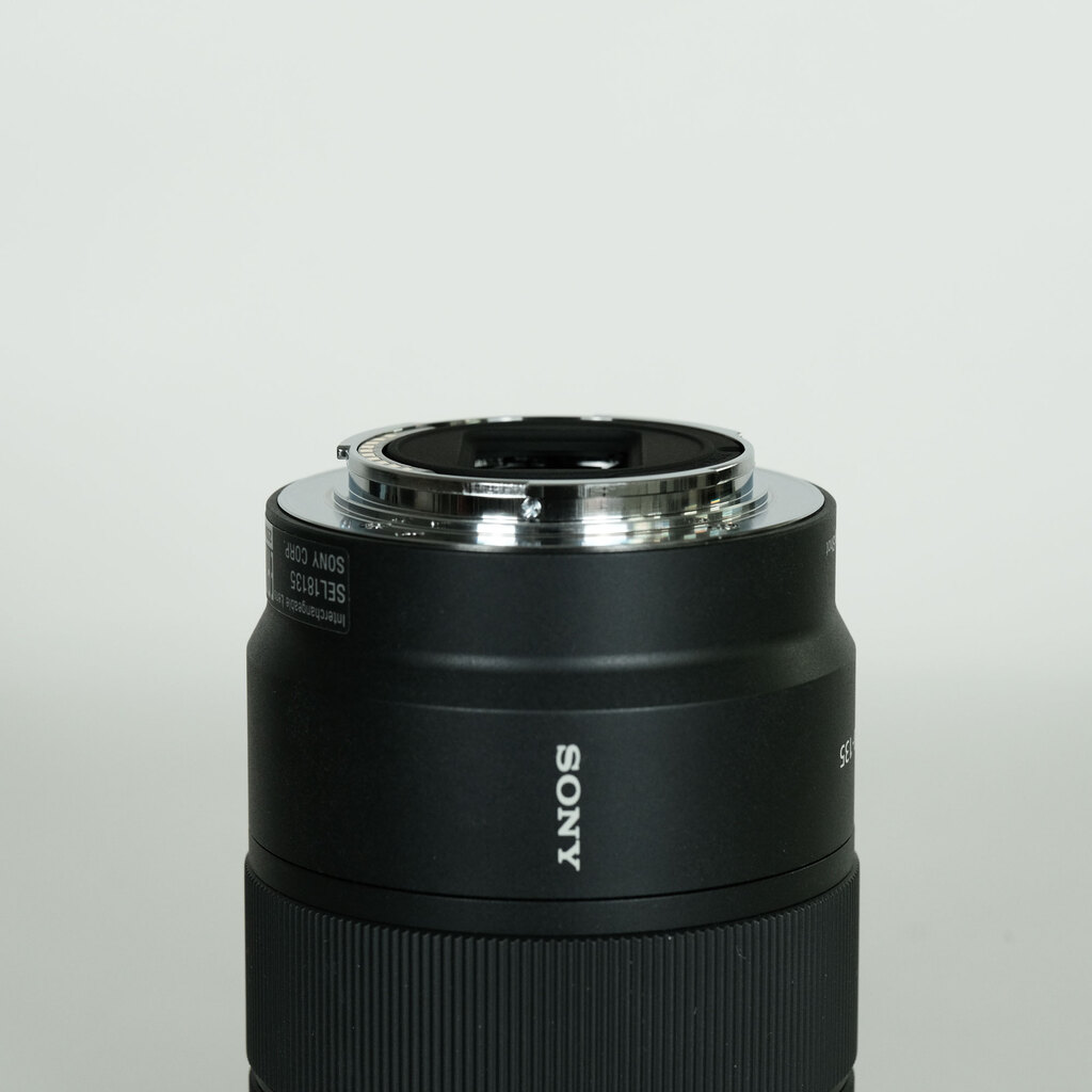 SONY E 18-135mm F3.5-5.6 OSS SEL18135