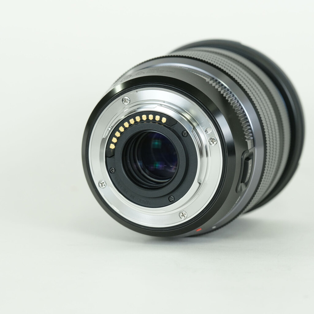 OM SYSTEM M.ZUIKO DIGITAL ED 8-25mm F4.0 PRO   　※OM SYSTEMロゴモデル