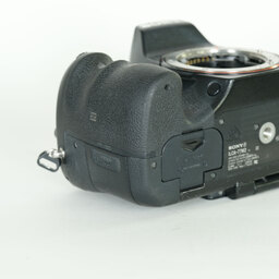 SONY α77IIボディ ILCA-77M2